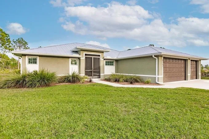 8342 Austrian Blvd, Punta Gorda, FL 33982 - MLS C7487111 for Sale