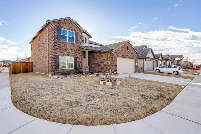 8940 Lantana Meadow Dr, Fort Worth, TX 76131 for Rent