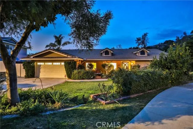 2397 N San Benito, Claremont CA 91711 for Sale