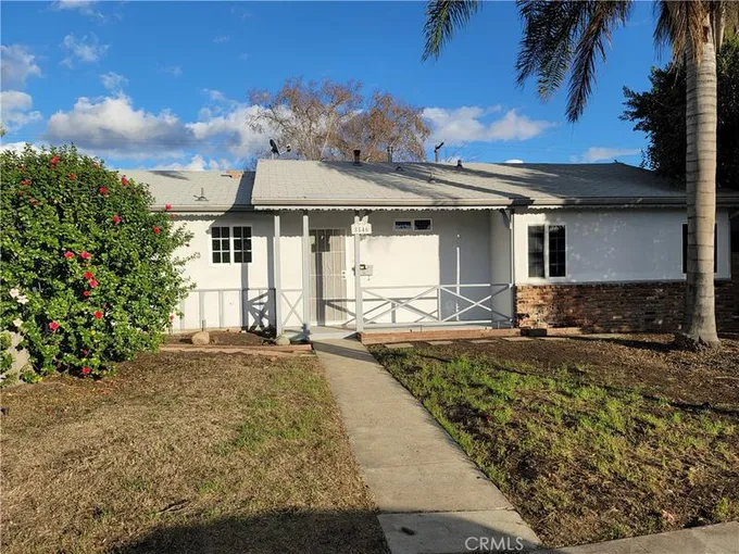 8846 Swinton Avenue, North Hills, CA 91343 for Sale