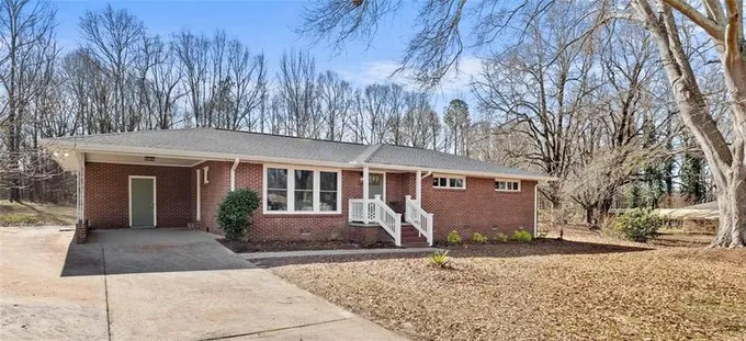 220 Edgewood Drive, Belton, SC 29627 for Sale