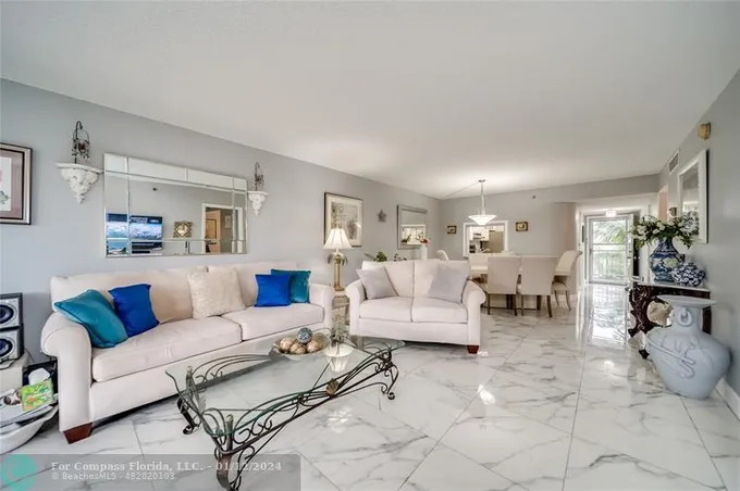 3940 Inverrary Boulevard, Unit 506, Lauderhill, FL 33319 for Sale