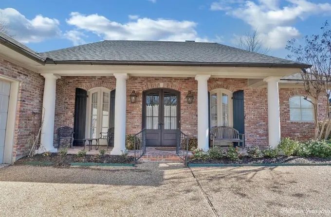 6121 Fern Ave #8, Shreveport, LA 71105 for Sale