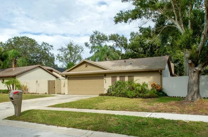 615 Bonnie Blvd, Palm Harbor, FL 34684 - MLS O6160419 for Sale