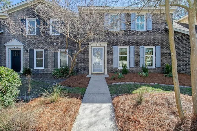 1040 Provincial Cir #C, Mount Pleasant, SC 29464 - MLS 24002287 for Sale