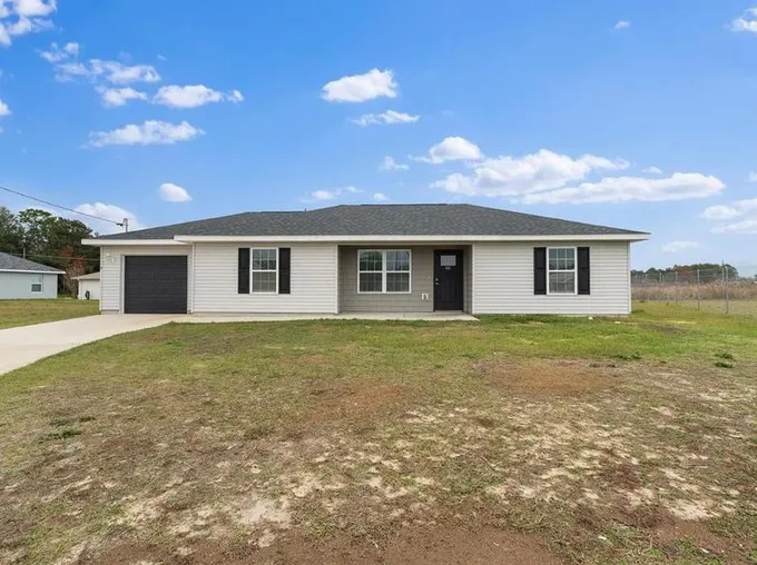4 Dogwood Dr Track, Ocala, FL 34472 - MLS OM671210 for Sale