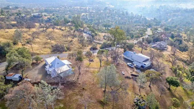 28776 COPPER CREEK DR, Coarsegold, CA 93614 Single Family Residence For Sale  MLS# 606668 for Rent