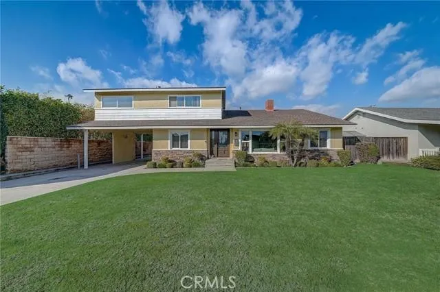 909 W Wilhelmina, Anaheim CA 92805 for Sale