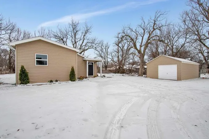 Newton, Harvey County, KS House for sale Property ID: 418754582