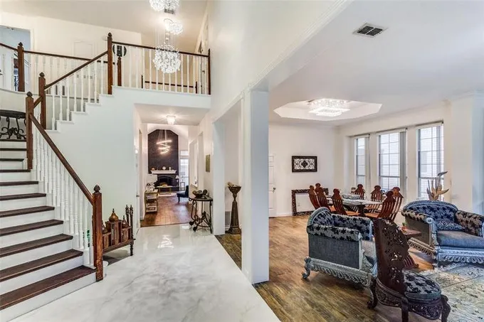 3615 Chimney Rock Dr, Carrollton, TX 75007 for Sale