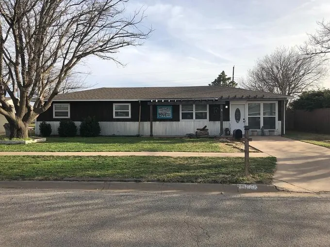 3408 44th St, Snyder, TX 79549 for Rent