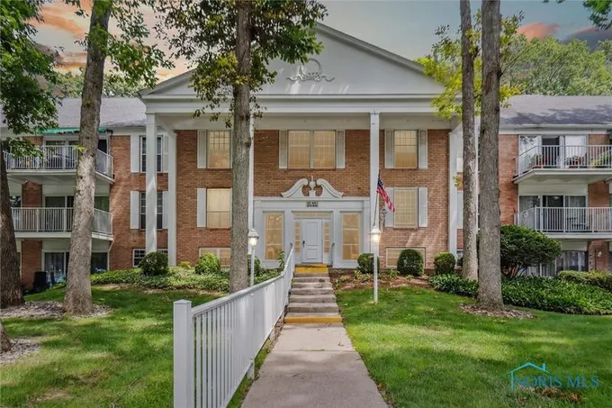 5679 Monroe St #603, Sylvania, OH 43560  MLS# 6110236 for Sale