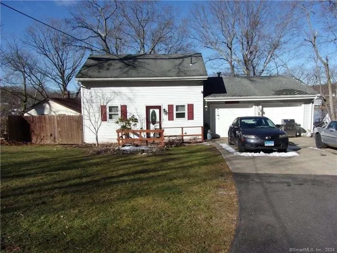 8 Overlook Terrace, Plymouth, CT 06786  624040917 for Sale