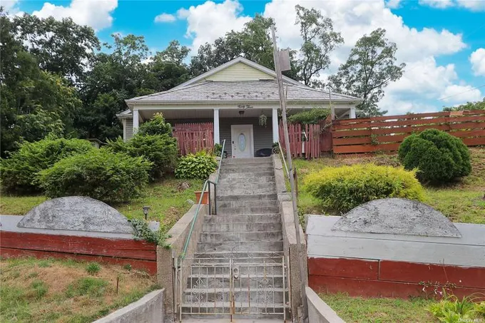 43 Ravine Avenue, Glen Cove, NY 11542 for Sale