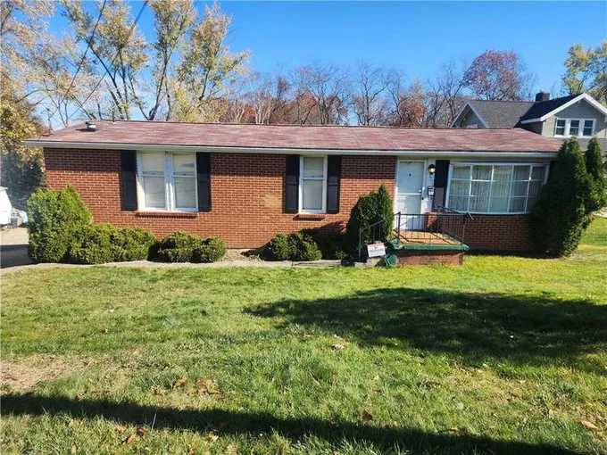 212 WIDMER AVE, Lower Burrell, PA 15068 Manufactured Home For Sale  MLS# 1632705 for Rent