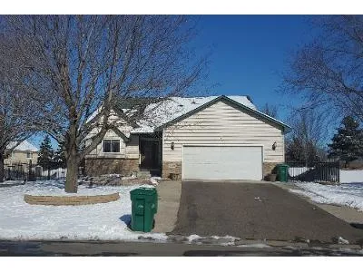 Ladyslipper Ave N for Sale
