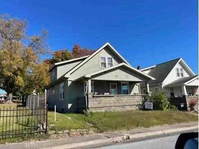 W 13th St for Sale