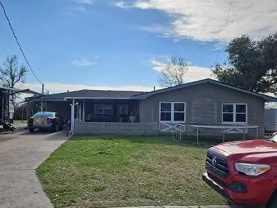 Rio Vista Ave for Sale