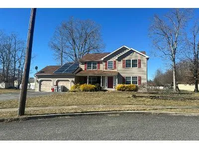 Heritage Dr for Sale