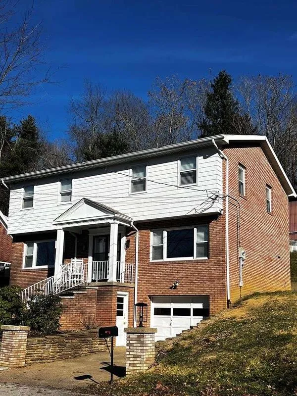 219 Springdale Ave, Wheeling, WV 26003  623880997 for Sale