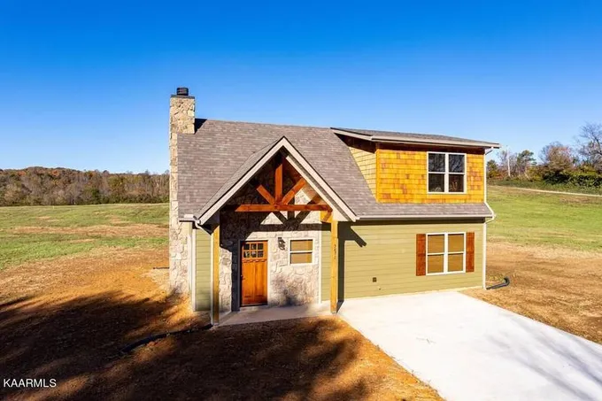 3871 Holders Grove Road, Cosby, TN 37722 for Sale