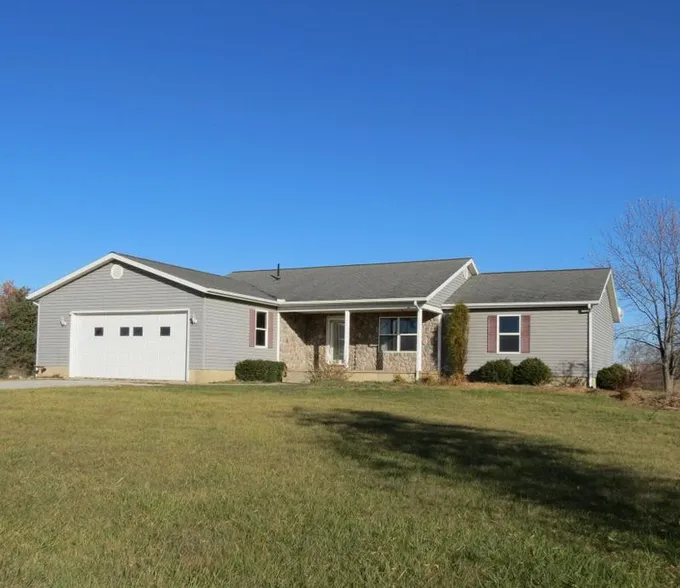 Houston, Shelby County, OH House for sale Property ID: 417941633