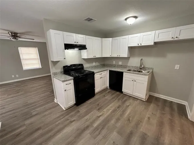 3126 Jipsie Ln, Houston, TX 77051 for Rent