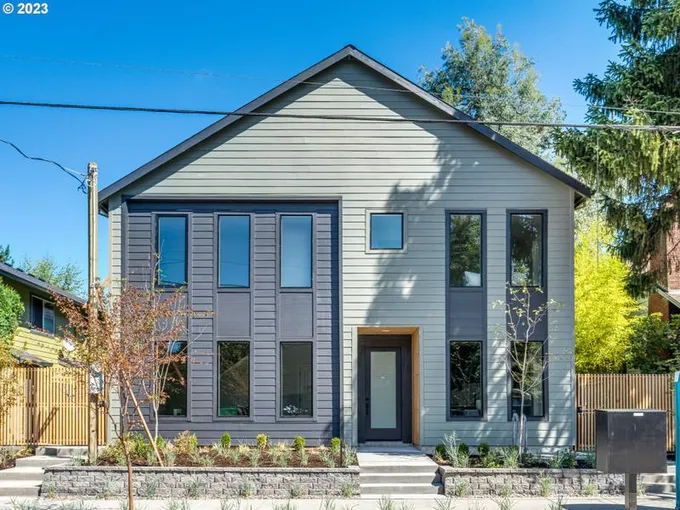 8105 N Syracuse ST 4, Portland OR 97203 for Sale