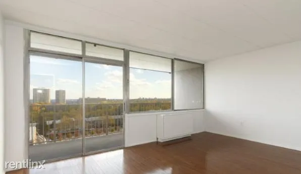 565  1355 15th St for Sale