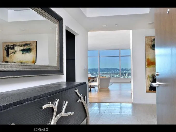 900 West Olympic Boulevard, Unit 44D, Los Angeles, CA 90015 for Rent