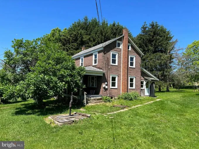 1006 INDIAN HILL RD, LEHIGHTON, PA 18235 Single Family Residence For Sale  MLS# PACC2003688