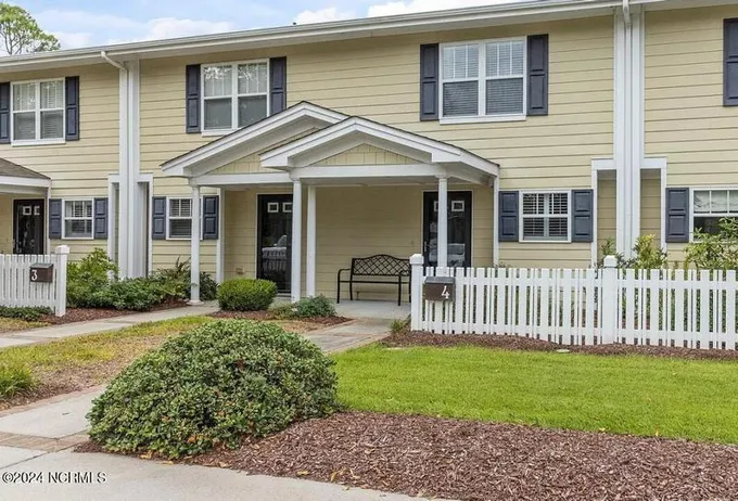 1312 Ann Street, Unit 4, Beaufort, NC 28516 for Sale
