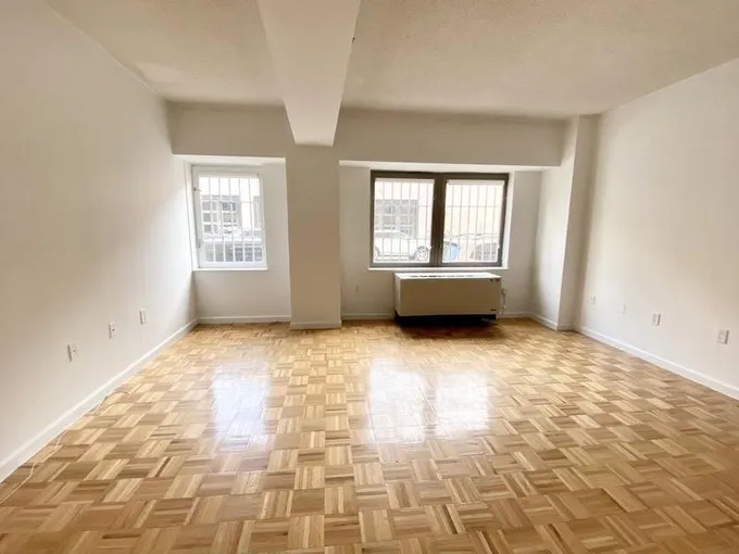 756 Washington Street, Unit 1F for Rent