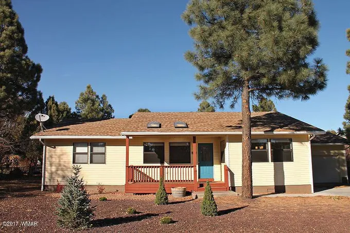 3160 E Larson Way, Show Low, AZ 85901  MLS# 214962 for Sale