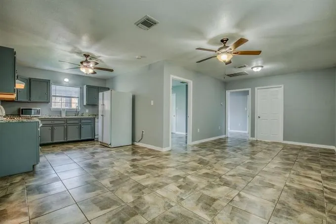1005 Rosepoint St, Houston, TX 77018 for Rent