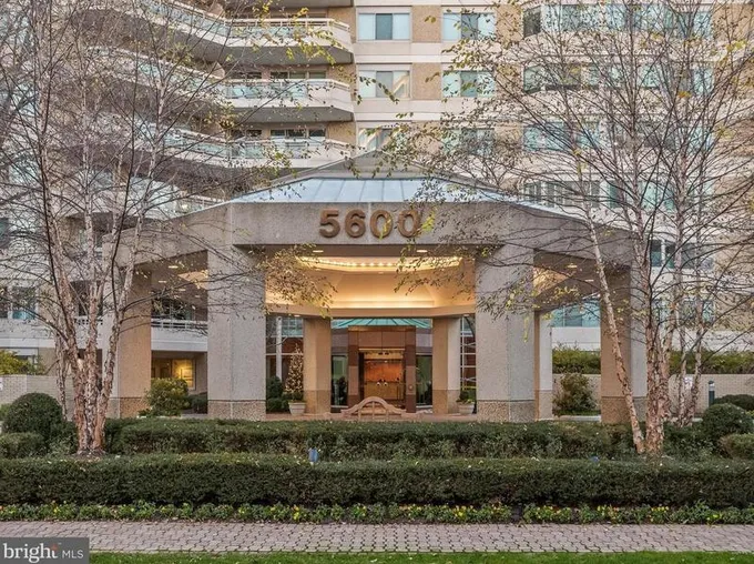 5600 Wisconsin Ave #1-1502, Chevy Chase, MD 20815 - MLS MDMC2115032 for Sale