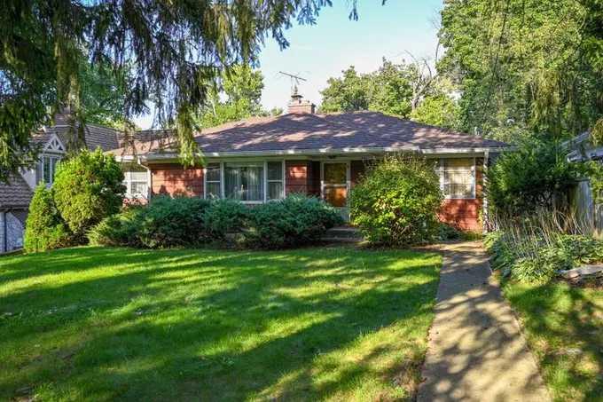 651 Riford Road, Glen Ellyn, IL 60137 for Sale