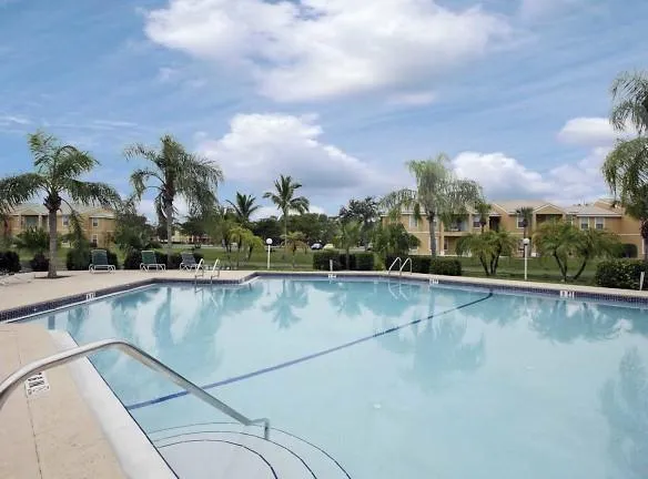 Villas Of Capri - 7725 Tara Cir - Naples, FL Apartments for Rent
