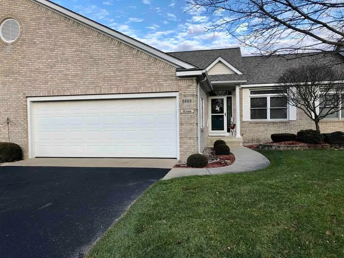 6666 Cedargrove S #109, Jenison, MI 49428  MLS# 24000173 for Sale
