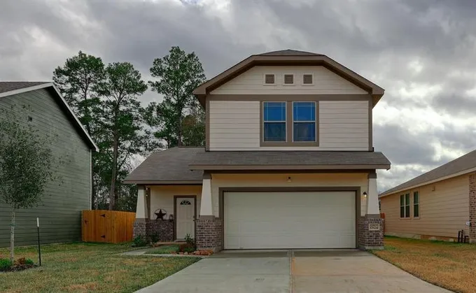 17624 Cedar Crest Dr, Conroe, TX 77306 for Sale