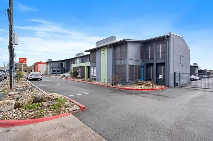 909 Reinli St #138, Austin, TX 78751 - MLS 4938137 for Rent