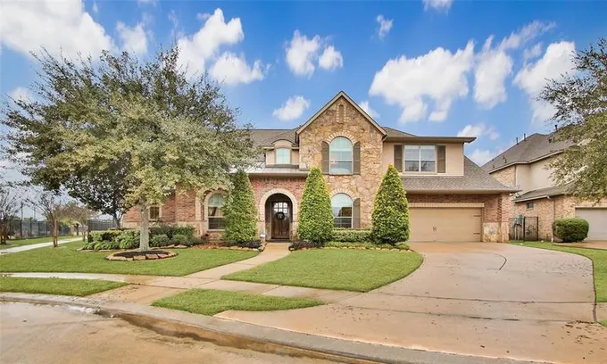 24126 Porte Toscana Ln, Richmond, TX 77406 for Sale