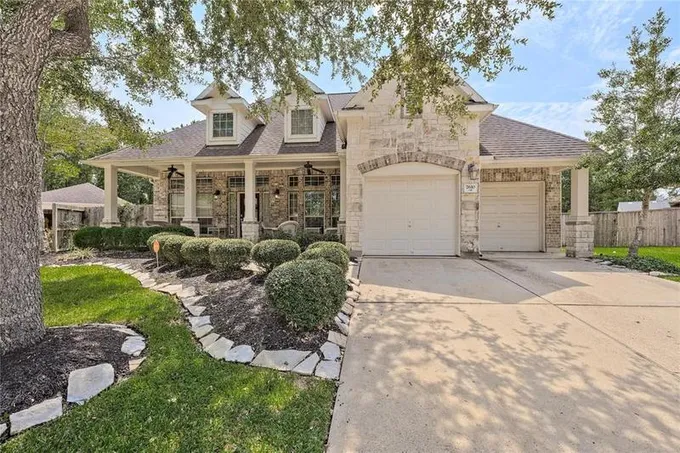 7610 Tyler Creek Ln, Humble, TX 77396 for Sale