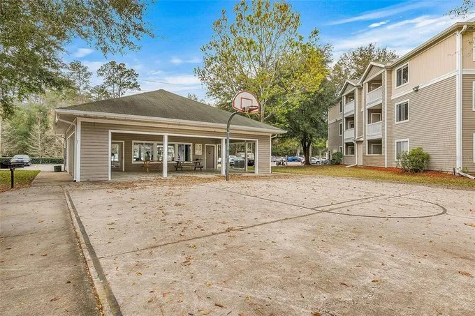 4000 SW 23rd St Unit 3-303, GAINESVILLE, FL 32608  MLS# GC518920 for Sale