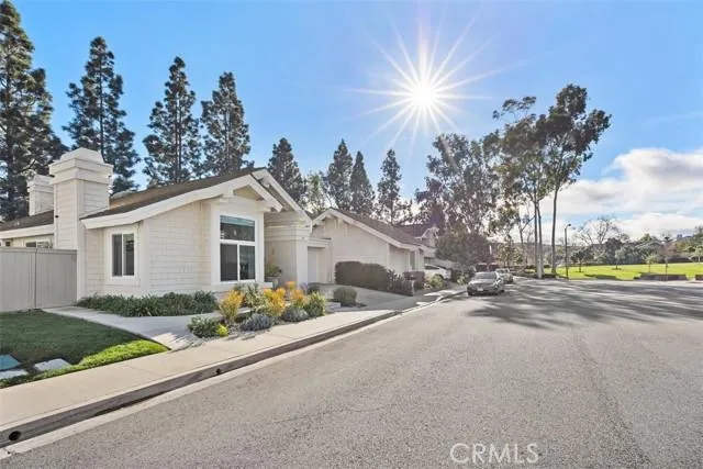 41 Hillgrass, Irvine CA 92603 for Sale