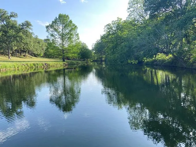 912 N Center Point River Rd, Center Point, TX 78010 for Sale