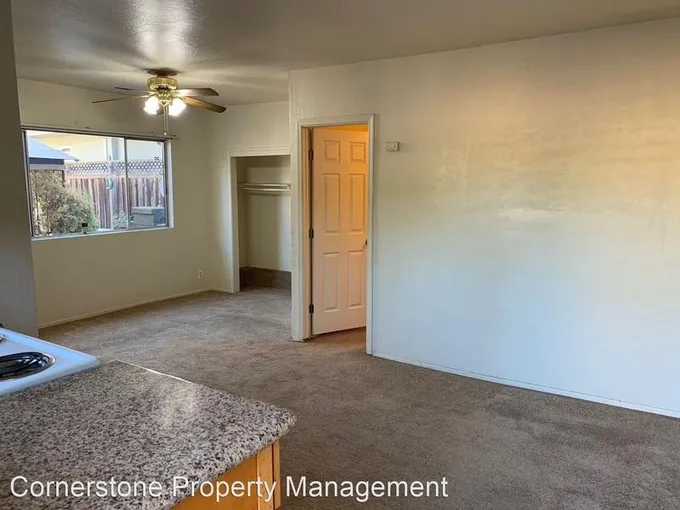 737 Pershing Ave - Cottage  737 Pershing Ave for Sale