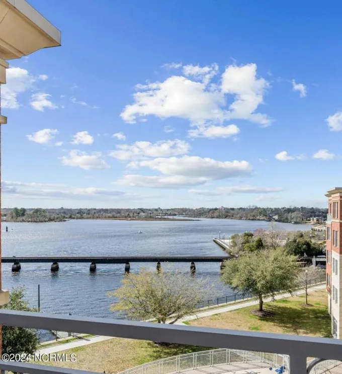 407 SKY SAIL BLVD, New Bern, NC 28560 Condominium For Sale  MLS# 100425690