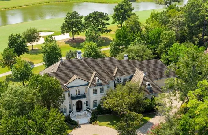 39 Maymont Way, The Woodlands, TX 77382 for Sale