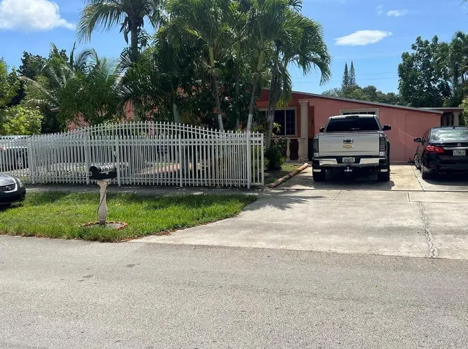 3610 SW 36th St, West Park, FL 33023 - MLS A11484129 for Sale